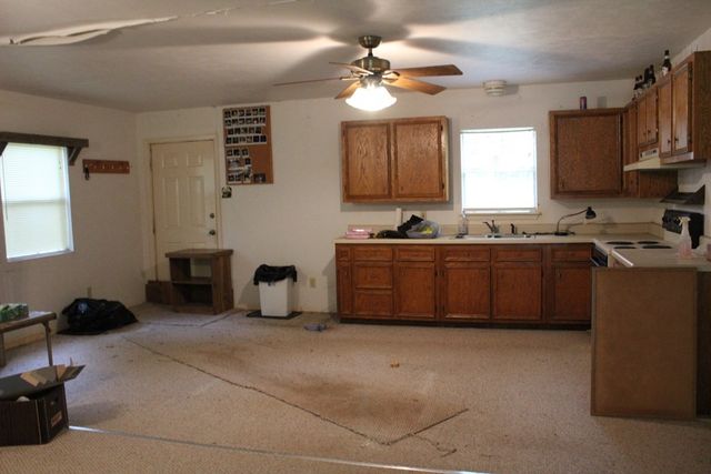 16104 SE County Road 2390, Streetman, TX 75859