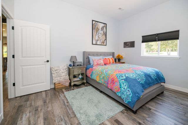 6775 W BRUCE LN, Harrisburg, MO 65256