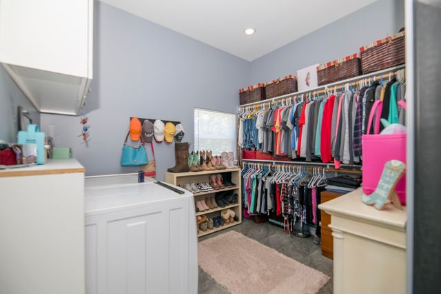 6775 W BRUCE LN, Harrisburg, MO 65256