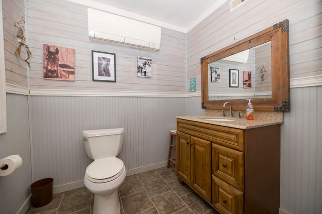 6775 W BRUCE LN, Harrisburg, MO 65256