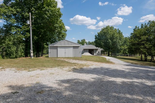 6775 W BRUCE LN, Harrisburg, MO 65256
