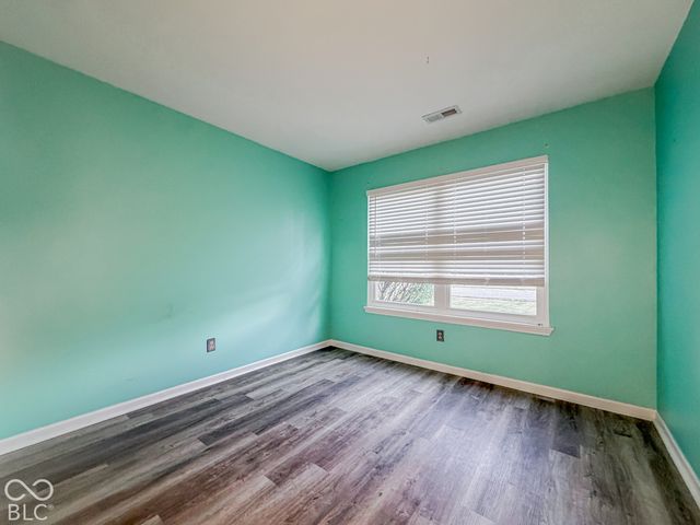 11720 E 10th Street, Indianapolis, IN 46229