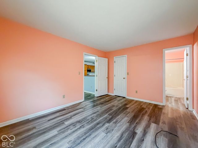 11720 E 10th Street, Indianapolis, IN 46229