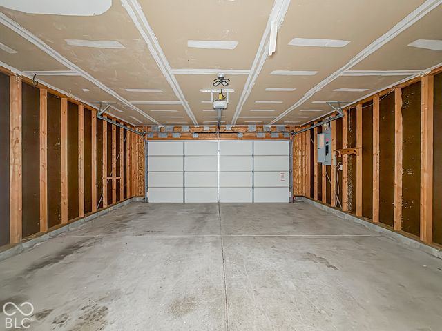 11720 E 10th Street, Indianapolis, IN 46229
