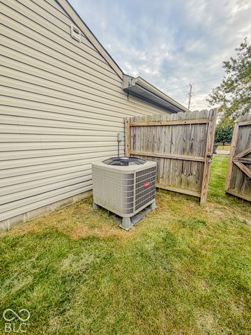 11720 E 10th Street, Indianapolis, IN 46229