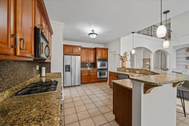 10185 HERONS LANDING CV, Lakeland, TN 38002