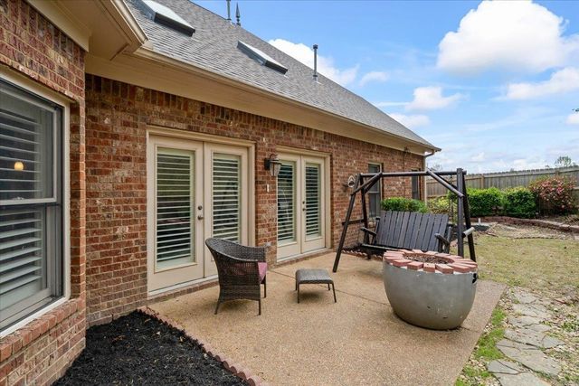 10185 HERONS LANDING CV, Lakeland, TN 38002