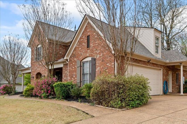 10185 HERONS LANDING CV, Lakeland, TN 38002