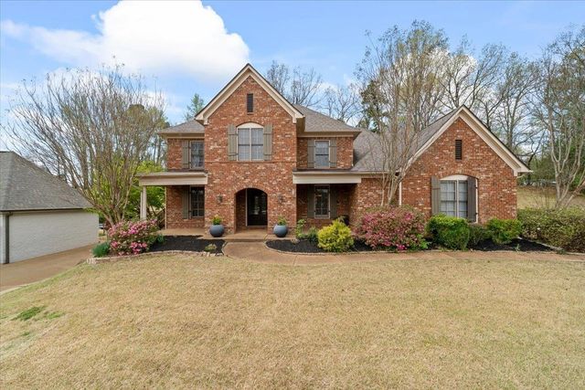 10185 HERONS LANDING CV, Lakeland, TN 38002