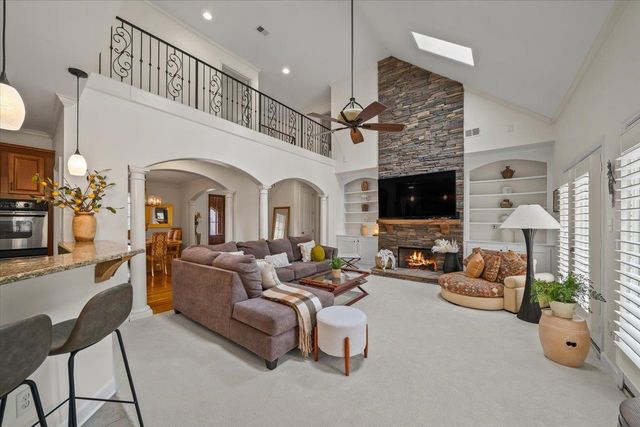 10185 HERONS LANDING CV, Lakeland, TN 38002