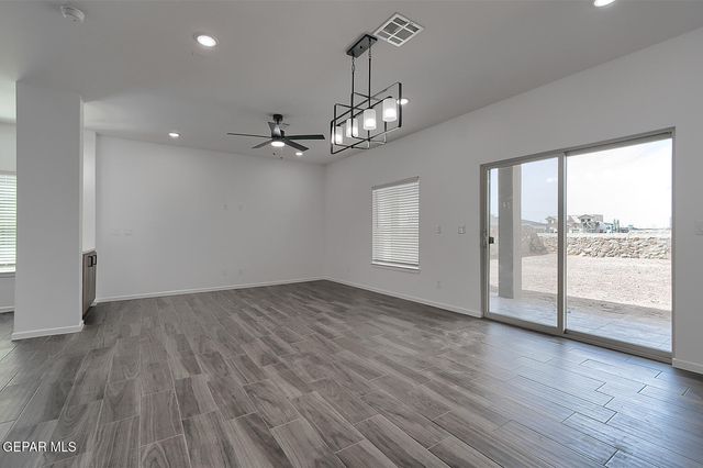 15200 Ambition Avenue, El Paso, TX 79938