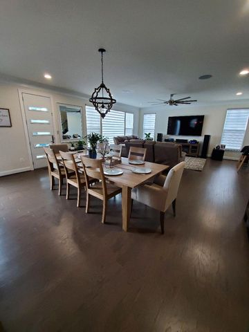 8184 SKYSTONE LOOP, Manassas Park, VA 20111