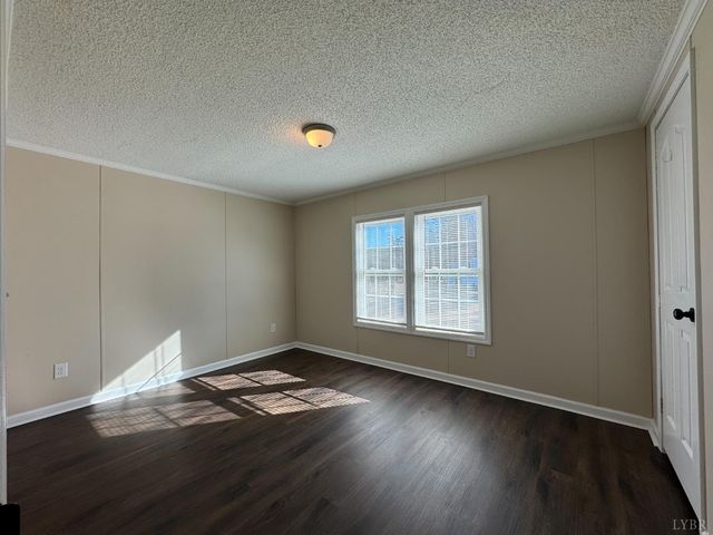 5532 Watt Abbitt Road, Appomattox, VA 24522