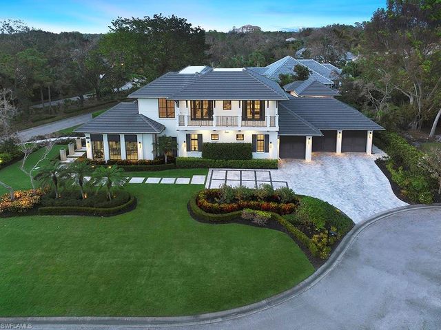 803 Shadow Lake LN, Naples, FL 34108