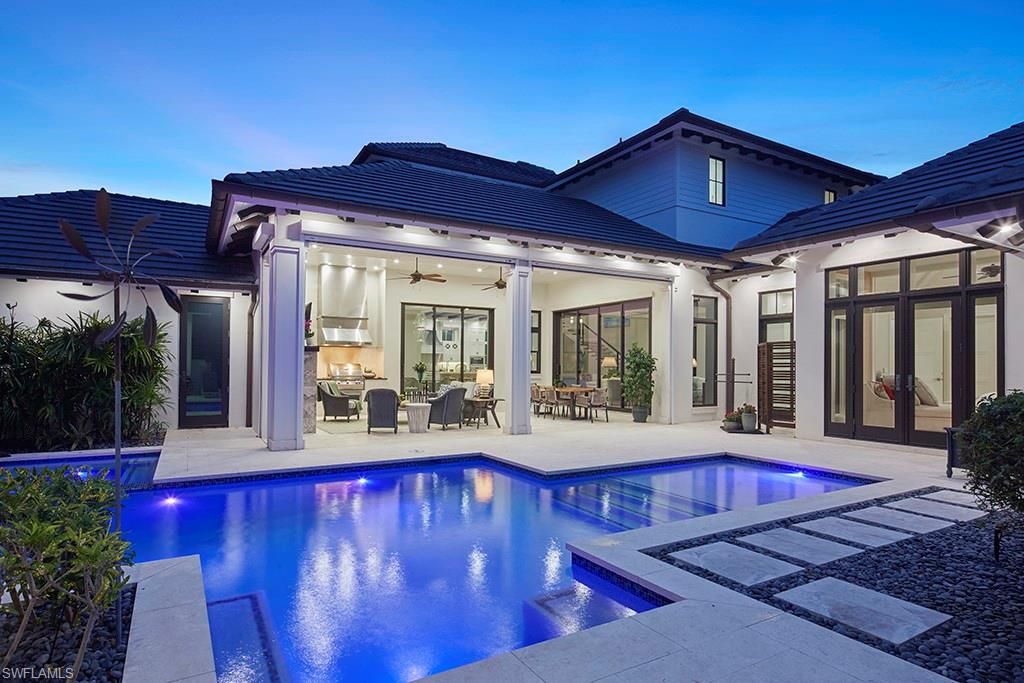 803 Shadow Lake LN, Naples, FL 34108