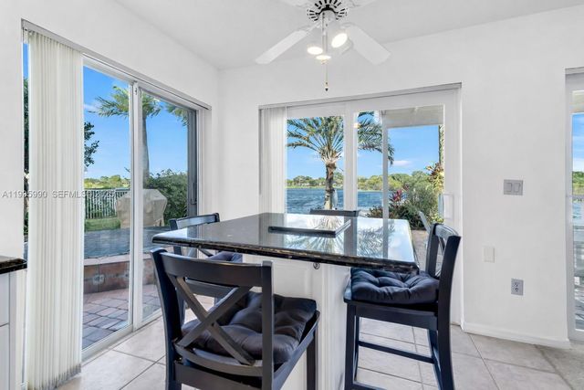 1981 NW 178th Ter, Pembroke Pines, FL 33029