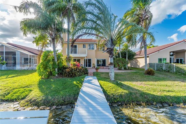 1981 NW 178th Ter, Pembroke Pines, FL 33029