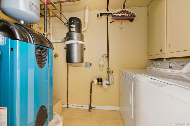 613 Smith Place, Oceanside, NY 11572