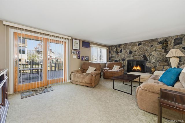 613 Smith Place, Oceanside, NY 11572