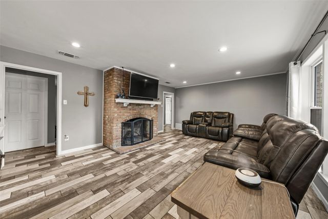 1348 Fm 434, Chilton, TX 76632