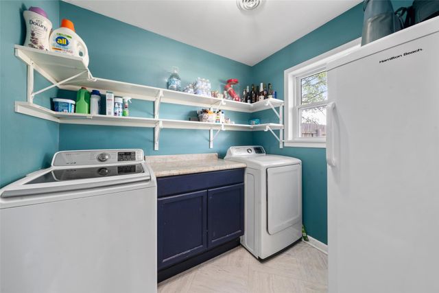 1348 Fm 434, Chilton, TX 76632