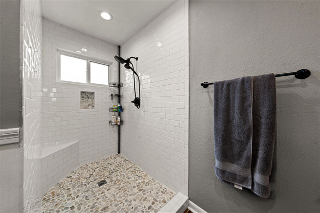 1348 Fm 434, Chilton, TX 76632