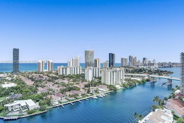 19667 Turnberry Way 26B, Aventura, FL 33180