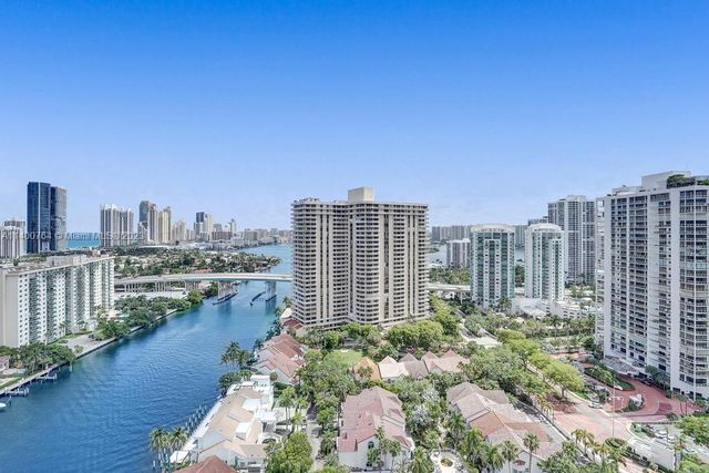 19667 Turnberry Way 26B, Aventura, FL 33180