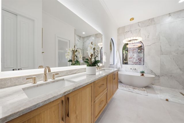 5644 Gleneagles Drive, Plano, TX 75093