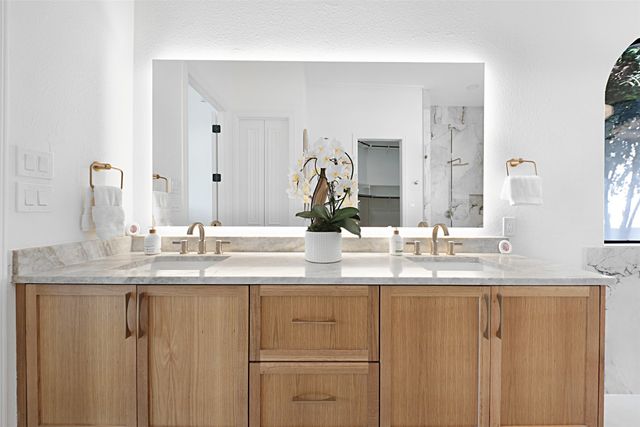 5644 Gleneagles Drive, Plano, TX 75093