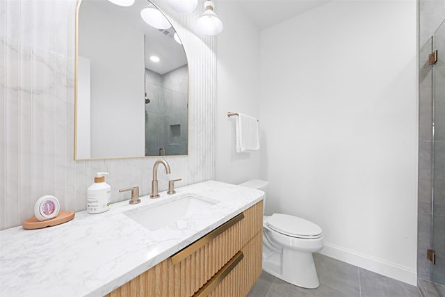 5644 Gleneagles Drive, Plano, TX 75093