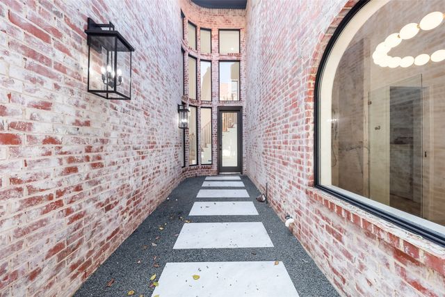 5644 Gleneagles Drive, Plano, TX 75093