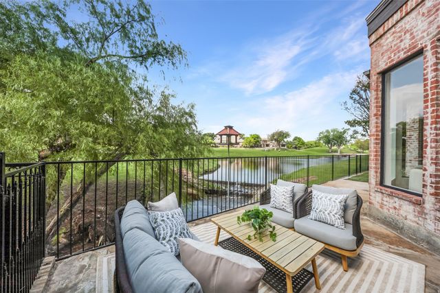 5644 Gleneagles Drive, Plano, TX 75093