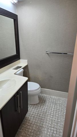 2051 SW 15th Street 211, Deerfield Beach, FL 33442