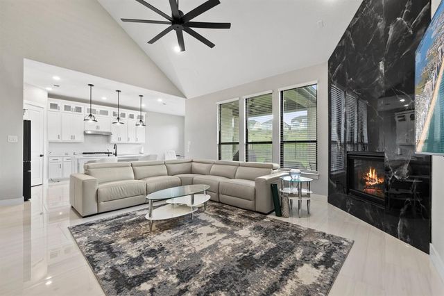 1008 Willie Ranch WAY, Leander, TX 78641