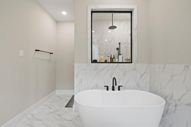 1008 Willie Ranch WAY, Leander, TX 78641