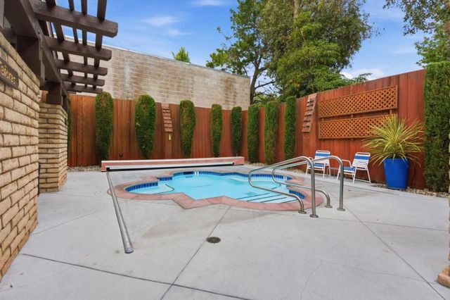 65 Palomar Real, Campbell, CA 95008