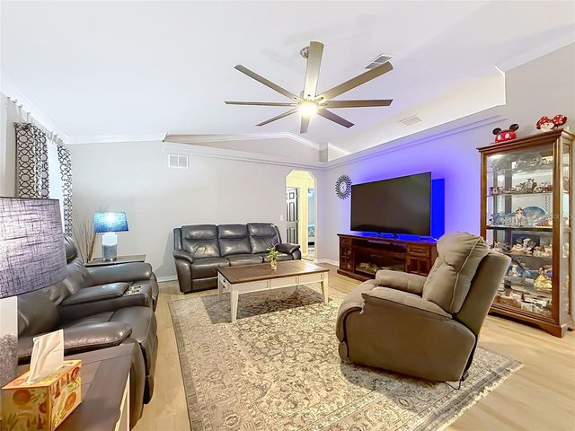 1 REDWOOD RUN COURT, Ocala, FL 34472