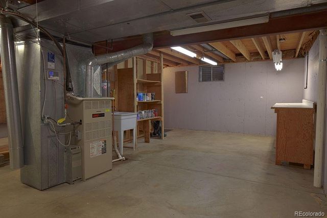 8401 E Long Avenue, Centennial, CO 80112