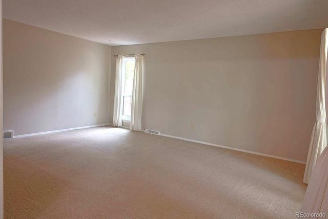 8401 E Long Avenue, Centennial, CO 80112