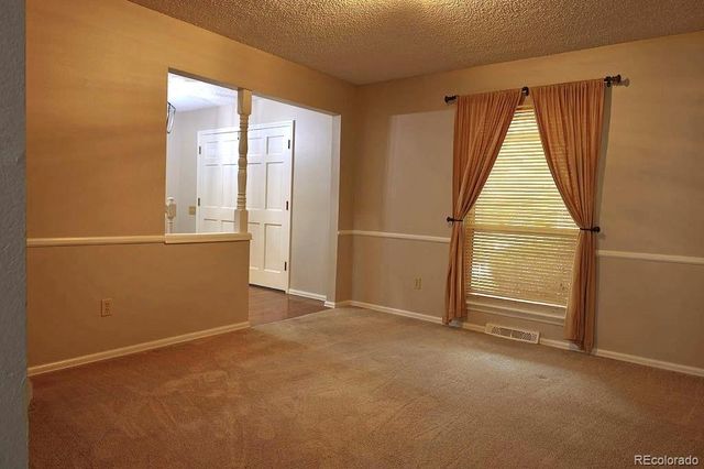 8401 E Long Avenue, Centennial, CO 80112