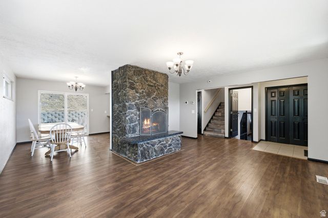 5625 S CRESTWOOD DR, South Ogden, UT 84405