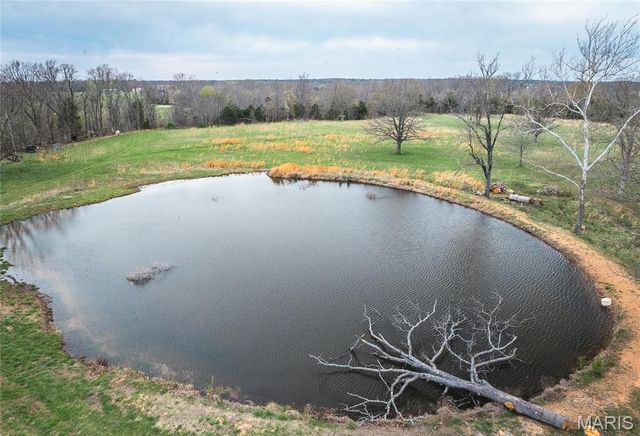 273 Highway 42, Iberia, MO 65459