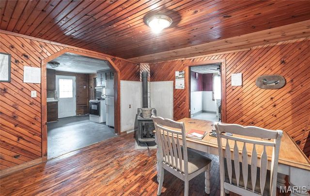 273 Highway 42, Iberia, MO 65459