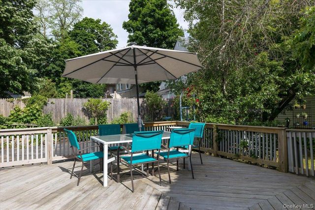 9 W 14th Street, Huntington Station, NY 11746