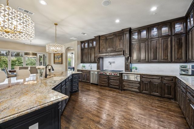 1005 Berkshire Road, Southlake, TX 76092