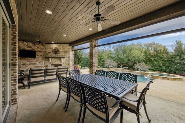 1005 Berkshire Road, Southlake, TX 76092