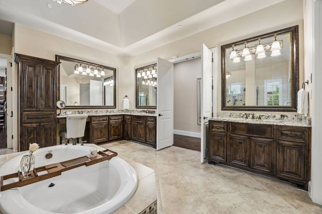 1005 Berkshire Road, Southlake, TX 76092