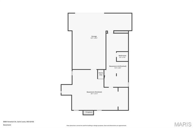 8000 Venetian Drive, St Louis, MO 63105