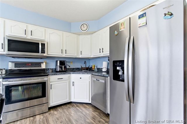 8611 Burdette Drive, Charlestown, IN 47111